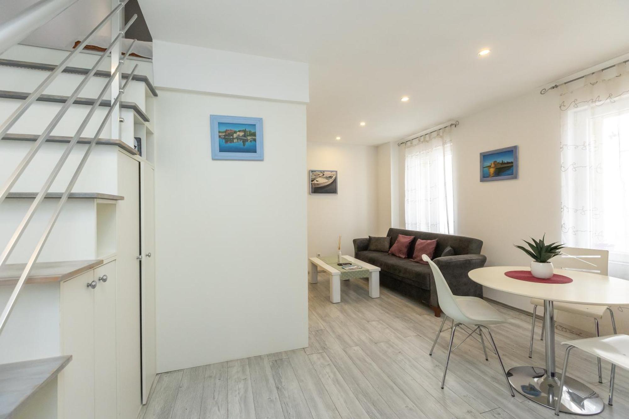 Alpha Loft 1Br Apartment In Center Zadar Dış mekan fotoğraf