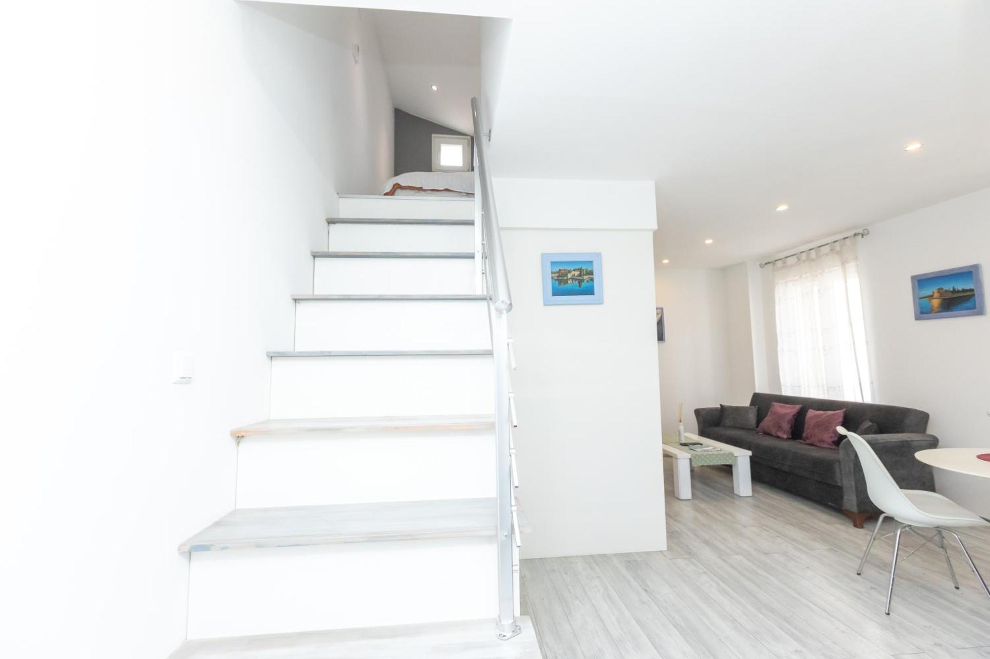 Alpha Loft 1Br Apartment In Center Zadar Dış mekan fotoğraf
